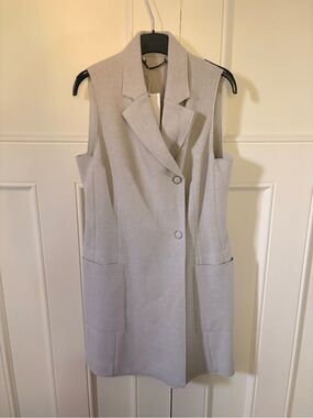 Jigsaw Sleeveless Notch Collar Long Vest Dress in Light Gray